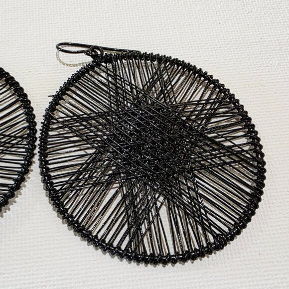 Black Round Woven Star Black Wire Dangle Hoop Pierced French Hook Earrings - Picture 7 of 9